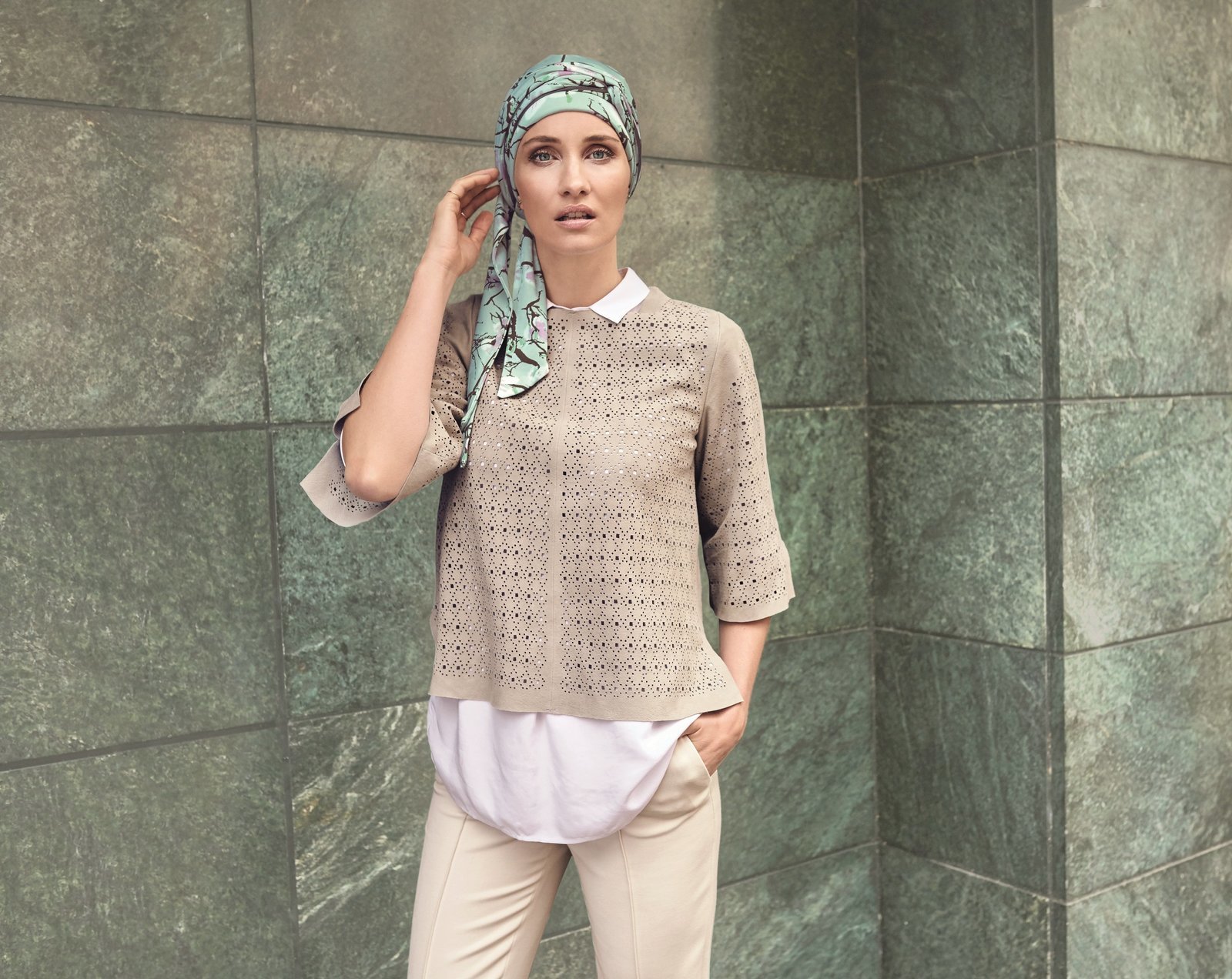 Akina Long Scarf - Image 2