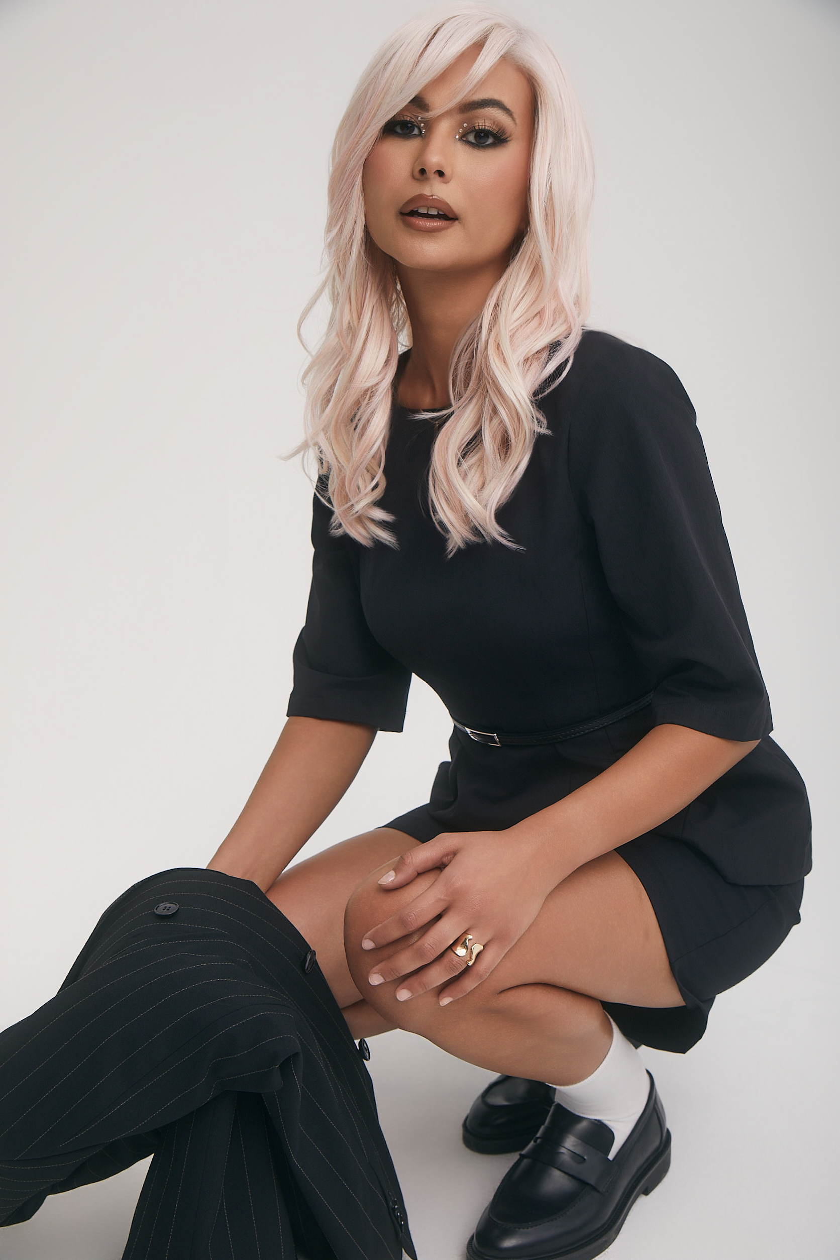 Glam Wavez - Image 20
