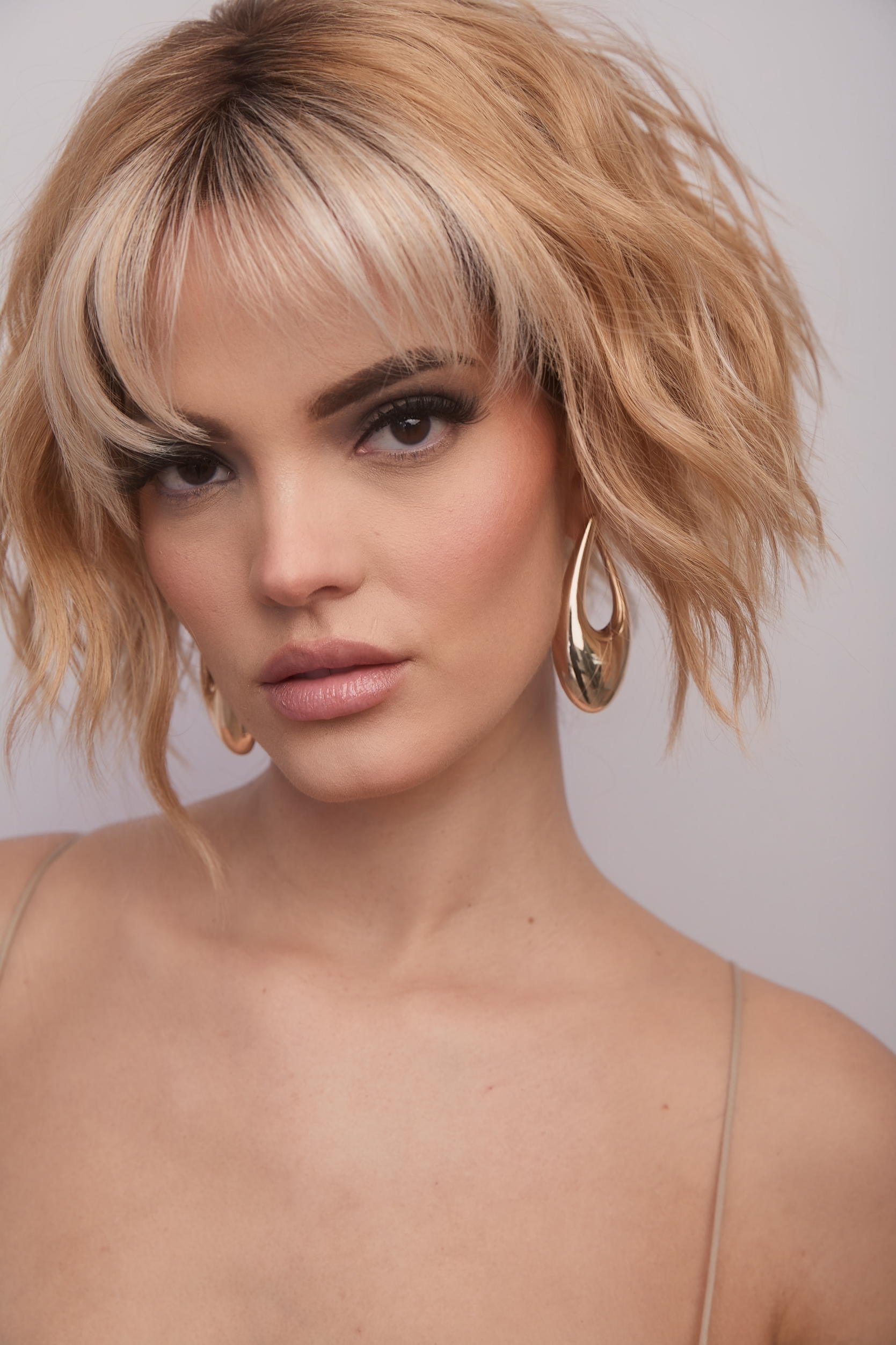 Rosanna - Image 8